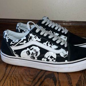 Skull Vans shoes